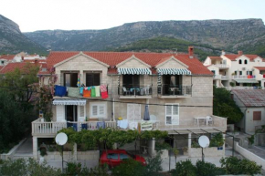 Отель Apartments with a parking space Bol, Brac - 12980  Бол
